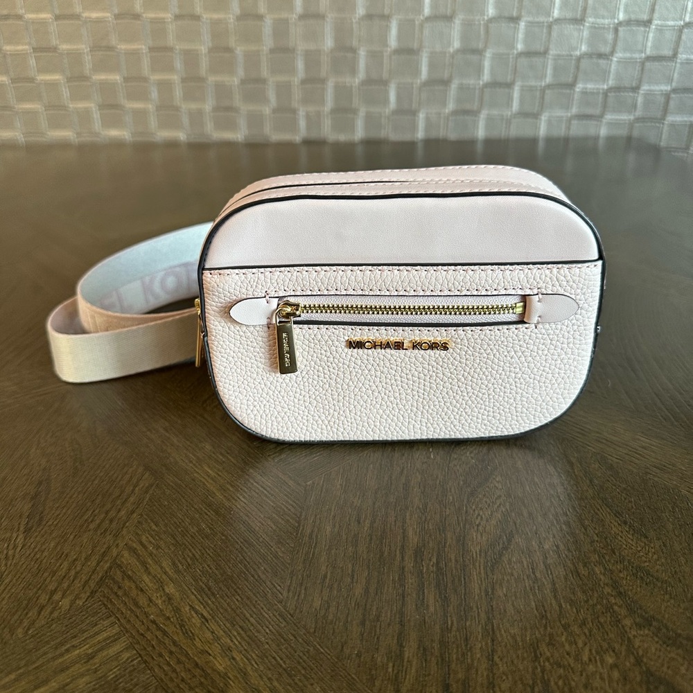 Michael Kors Jet Set belt bag powder blush pink